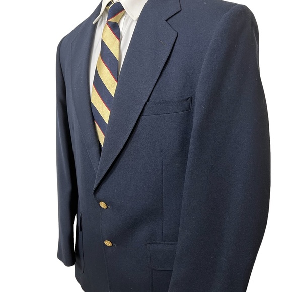 STAFFORD MENS BLAZER SIZE 43L WITH GOLD BUTTONS. - Picture 2 of 7